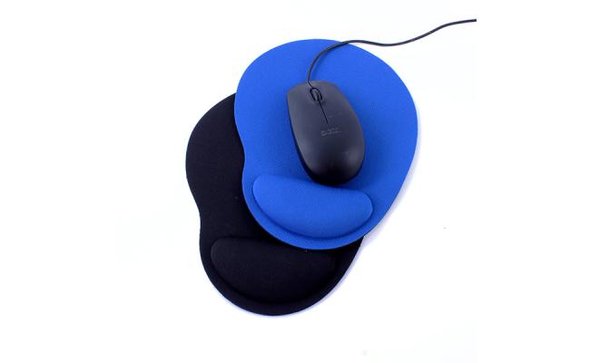 Mouse Pad With Hand Rest